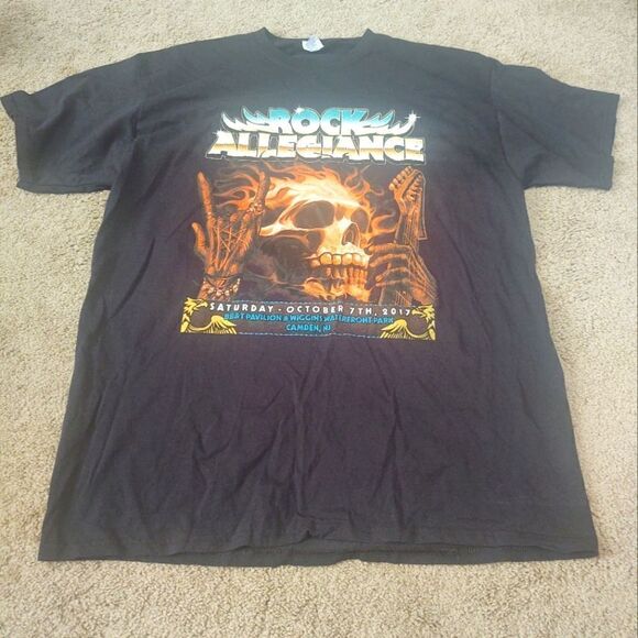 Rock Allegiance 2017 Concert Graphic T-shirt RARE Black Rob Zombie PREOWNED - Picture 1 of 5